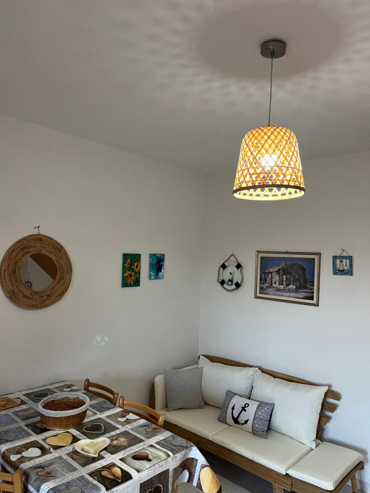 Casa Sviluppata Su Due Piani Con Doppia Veranda E Parcheggio Privato San Teodoro  Ngoại thất bức ảnh